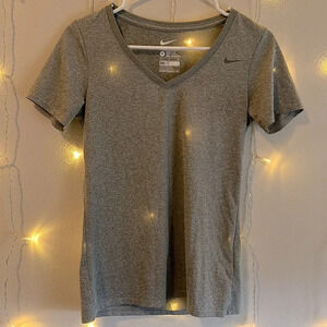 Nike Dri-Fit Athletic T-Shirt​​​​